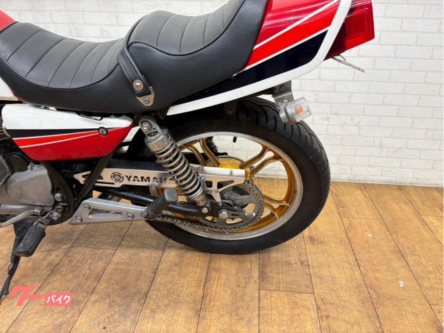 ヤマハ XJ400 ファイターマフラー カスタムハンドル ブレーキ