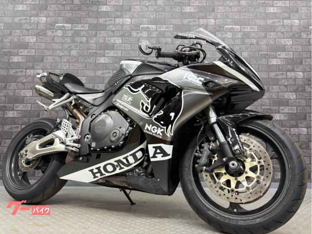ＣＢＲ１０００ＲＲ　デルケビッグマフラー　カスタムカウル　シートカウル　ウインカー