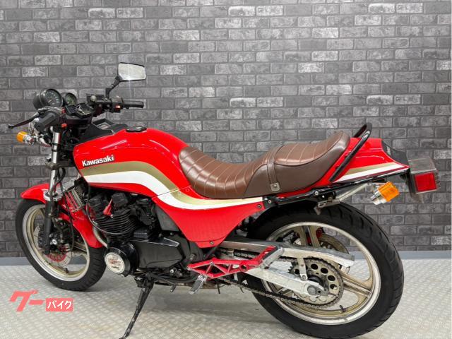 チョッパー風バイクモデル 赤金炎模様 チョッパーバイクって？スタイル