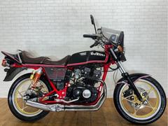 スズキ　ＧＳＸ２５０Ｅ　ザリ　社外マフラー　ＢＥＥＴアルフィンカバー　フェンダー　シートカウル　カスタムハンドル