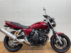 ヤマハ　ＸＪＲ４００Ｒ　社外マフラー　カスタムハンドル　ハンドルポスト　オーリンズＲサス　フェンダーレス