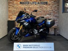 ＢＭＷ　Ｆ９００ＸＲ　認定中古車　左右純正パニア　クルコン　クイックシフター　グリップヒーター　ＥＴＣ　ダイナミックＥＳＡ　ＴＦＴメーター