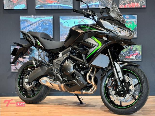 Ｖｅｒｓｙｓ　６５０　ＭＹ２０２５　新車　メタリックマットグラフェンスチールグレー　メタリックスパークブラック