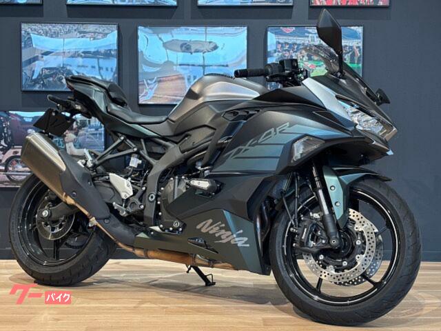 Ｎｉｎｊａ　ＺＸ−４Ｒ　ＳＥ　ＭＹ２０２５　ＥＴＣ２．０　ドラレコ装備　ラジエーターコアガード