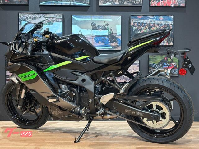 カワサキ Ninja ZX－25R MY2026 新車 メタリック