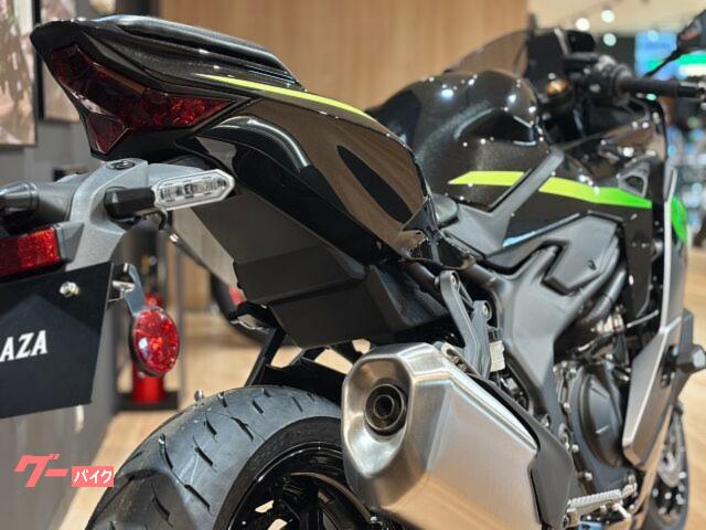 カワサキ Ninja ZX－25R SE MY2026 メタリック