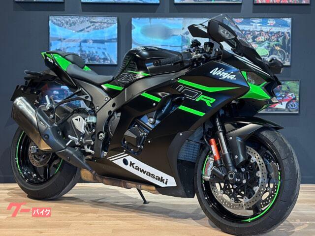 Ｎｉｎｊａ　ＺＸ−１０Ｒ　ＥＴＣ２．０　純正タンクパッド　ＵＳＢ電源