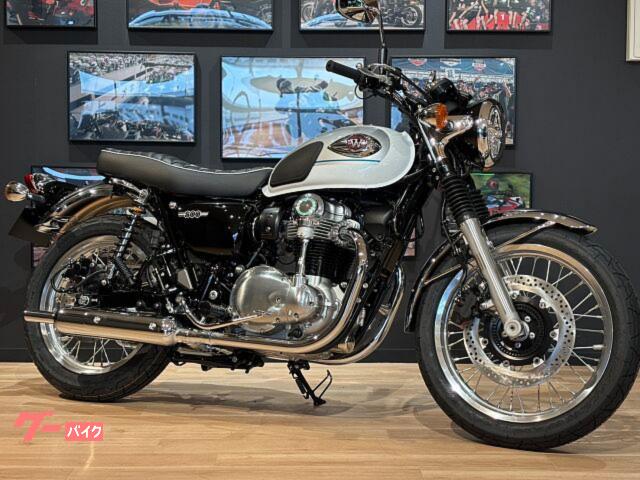 Ｗ８００　新車　ＭＹ２０２６　ＥＴＣ２．０　グリップヒーター　パールクリスタルホワイト