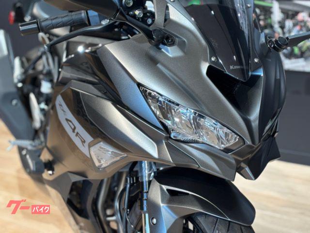 カワサキ ニンジャZX－4R MY2027 新車 クイックシフター