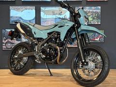 カワサキ　ＫＬＸ２３０ＳＭ　ＭＹ２０２５　新車　ファントムブルー