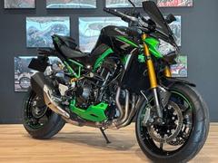 カワサキ　Ｚ９００　ＳＥ　ＭＹ２０２２　メタリックスパークブラック　キャンディライムグリーン　ＥＴＣ２．０　エンジンスライダー