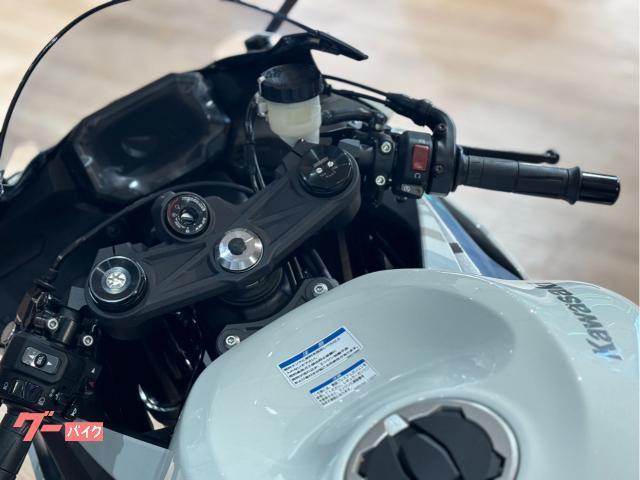 カワサキ Ninja ZX－6R MY2025 新車 パールロボ