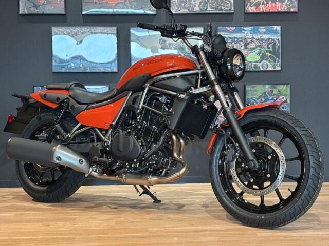 カワサキ エリミネーター400 新車 MY2026 パールラヴァ