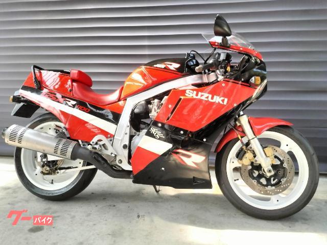 ＧＳＸ−Ｒ１１００　ＧＵ７４Ａ型　レッド　フルノーマル　シングルシート　４気筒油冷４ストローク　キャブレター車両