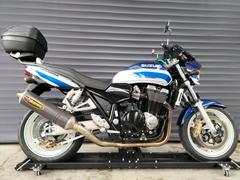 スズキ　ＧＳＸ１４００　アクラポビッチフルエキ　エンジンガード　ＥＴＣ　ＧＩＶＩボックス