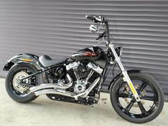ＨＡＲＬＥＹ−ＤＡＶＩＤＳＯＮ　ＦＸＳＴ　ソフテイルスタンダード　Ｖ＆Ｈマフラー　Ｓ＆Ｓエアクリ　ＥＴＣ　カスタムハンドル　ミルウォーキーエイト１０７