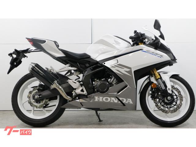 ＣＢＲ２５０ＲＲ　２０２３年トラクションコントロール標準装備モデル　ワンオーナー車両　モリワキマフラー　クイックシフター　ドラレコ