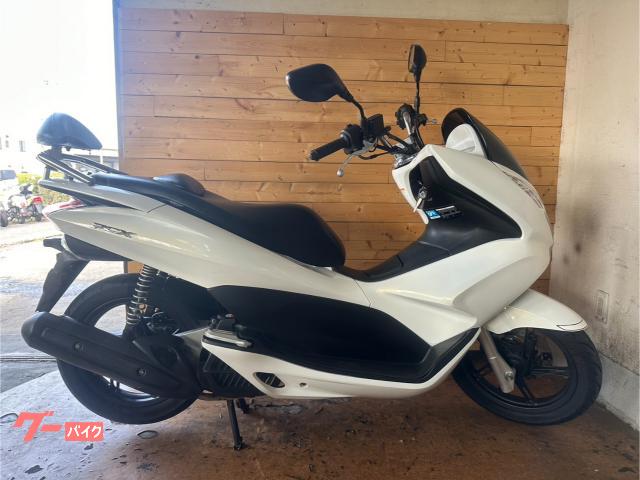 ＰＣＸ　　　２０１０年式　バックレスト装備　バッテリー新品