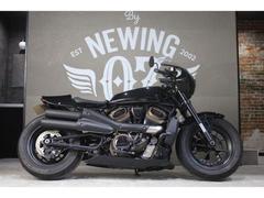 ＨＡＲＬＥＹ−ＤＡＶＩＤＳＯＮ　ＲＨ１２５０Ｓ　スポーツスターＳ　ＯＺｂｙＮＥＷＩＮＧフルエアロ　トライジャ般若バー　純正ＯＰミッドコントロール　社外スリップオン