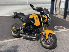 ホンダ　グロム　バックステップ　マフラー