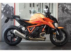 ＫＴＭ　１３９０スーパーデュークＲエボ