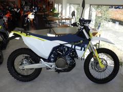 ＨＵＳＱＶＡＲＮＡ　７０１エンデューロ　ローシャーシ仕様