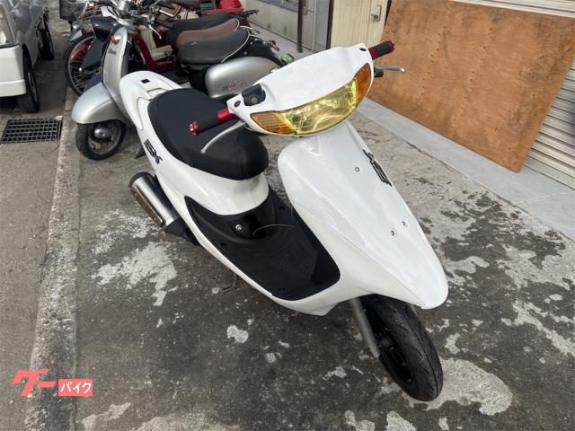 ホンダ ライブDio ZX初期型バッテリー外装タイヤ新品キャブレター