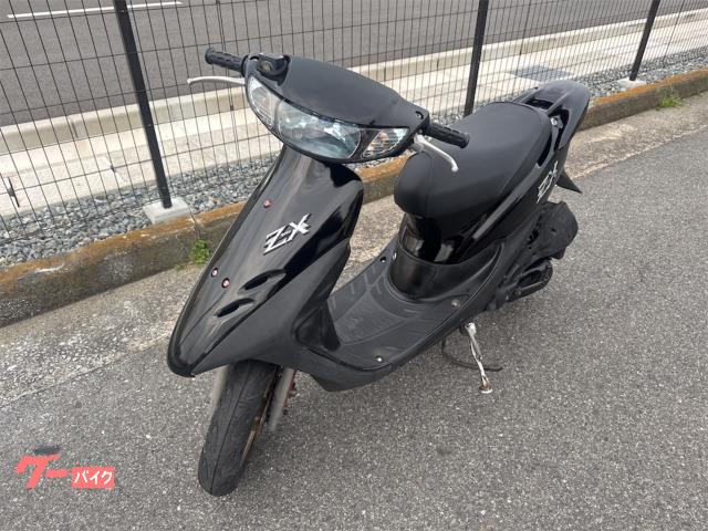 ホンダ ライブDio ZX初期型バッテリーグリップ新品キャブレター