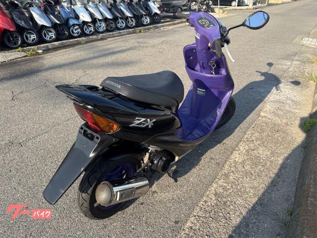 ホンダ ライブDio ZX初期型バッテリーFタイヤ新品キャブレター