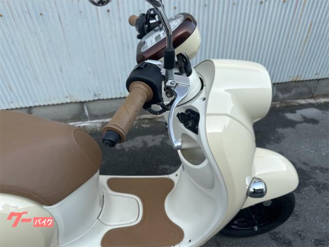 ヤマハ ビーノ クリームベージュ フルノーマル｜カスタムショップ