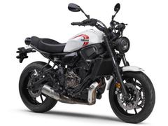 ヤマハ　ＸＳＲ７００　最新モデル