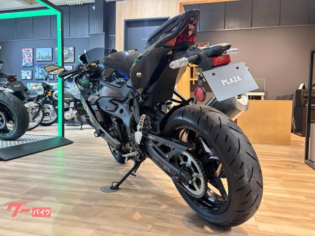 新品　SHISHIKUI ZIPAR / BLACK (背後に穴があり) カワサキ Ninja ZX－4R SE 2026MY ETC2．0装備