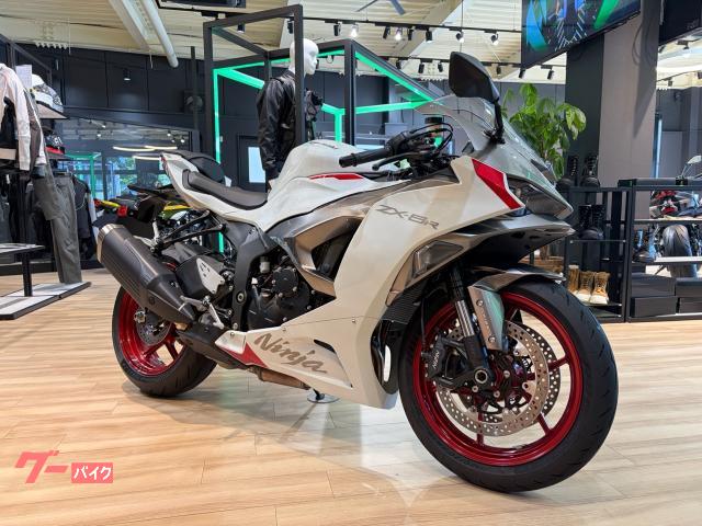 カワサキ Ninja ZX－6R 2025MY ワンオーナー フル