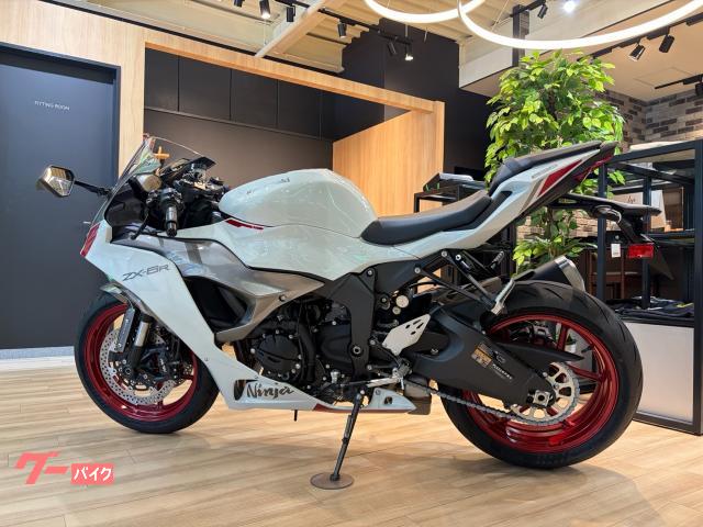 カワサキ Ninja ZX－6R 2025MY ワンオーナー フル