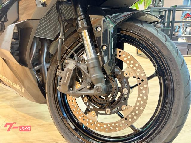 カワサキ Ninja ZX－25R 2021MY ACTIVE製