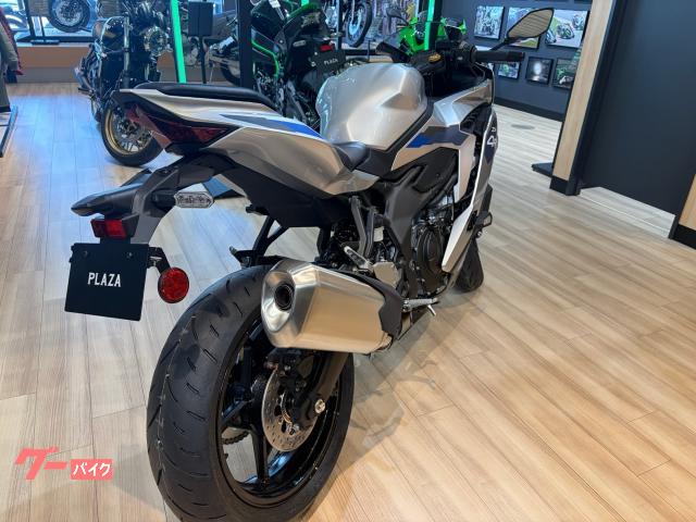 カワサキ Ninja ZX－4R SE 2027年モデル アシスト