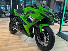 カワサキ　Ｎｉｎｊａ　６５０　ＭＹ２０２６　カワサキケアモデル　ＥＴＣ２．０標準装備　アシストスリッパ−クラッチ　ＫＴＲＣ