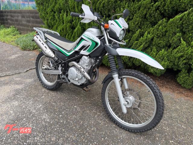 ヤマハ セロー250 DG17J インジェクション チェーン／前後