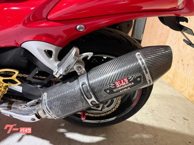 スズキ ハヤブサ（GSX1300R Hayabusa）ヨシムラ