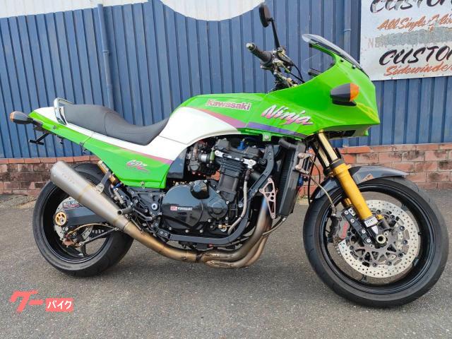 GPZ900R