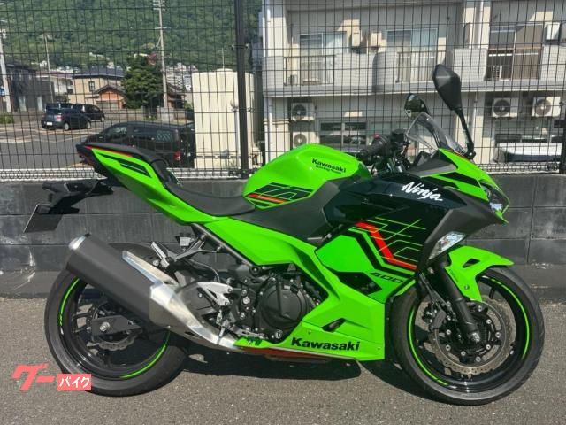 Ｎｉｎｊａ　４００　ＫＲＴ　ＥＤＴＩＯＮ　２０２４年モデル