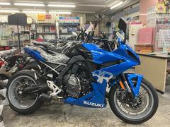 スズキ　ＧＳＸ−８Ｒ　クイックシフター　モードセレクター　トラクションコントロール