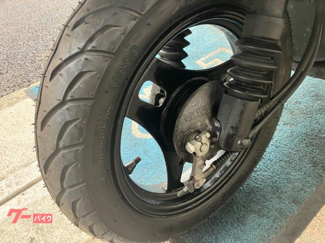 アドレスV50G 　4スト　FI　タイヤ前後・Vベルト新品　Eオイル交換済 スズキアドレスV50 ドライブベルト交換作業（ばいく屋だっくの作業