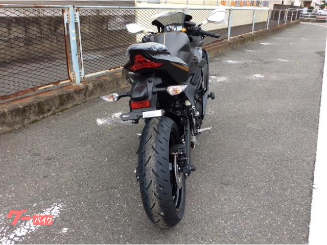 カワサキ Ｎｉｎｊａ　ＺＸ－２５Ｒ　ＳＥの画像（福岡県