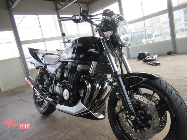 ヤマハ XJR400 NEW外装オールペイントカスタム 新品ワルツ