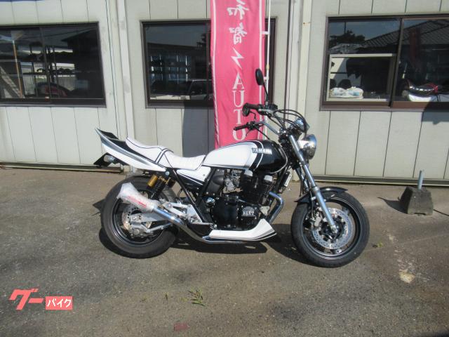 ヤマハ XJR400 NEW外装オールペイントカスタム 新品ワルツ
