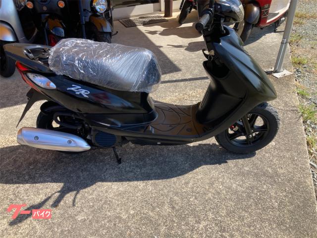 ＪＯＧ　ＺＲ　４サイクル水冷式インジェクション　スポーツスクーター