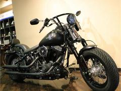 ＨＡＲＬＥＹ−ＤＡＶＩＤＳＯＮ　ＦＬＳＴＳＢ　クロスボーンズ　社外マフラー　サンダーマックス　ＲＳＤエアクリーナー