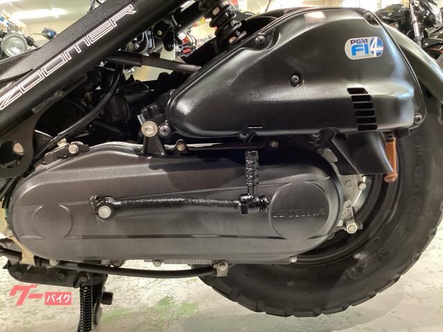 【中古・お買得品】HONDAズーマー 純正50CCエンジン・リアタイヤ廻り一式 中古・お買得品】HONDAズーマー 純正50CCエンジン・リアタイヤ