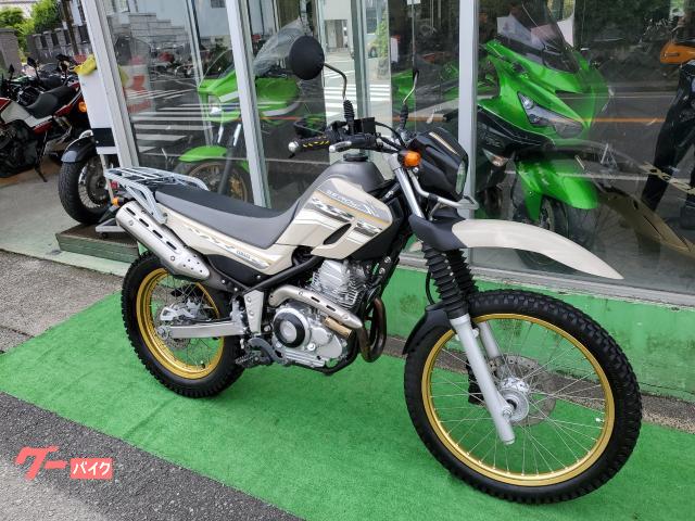 ヤマハ セロー２５０ ２０１７年 ＤＪ１７Ｊ型 インジェクション車  リアキャリア付き｜フルカワバイク本店（グリーンシャドウ）｜新車・中古バイクなら【グーバイク】